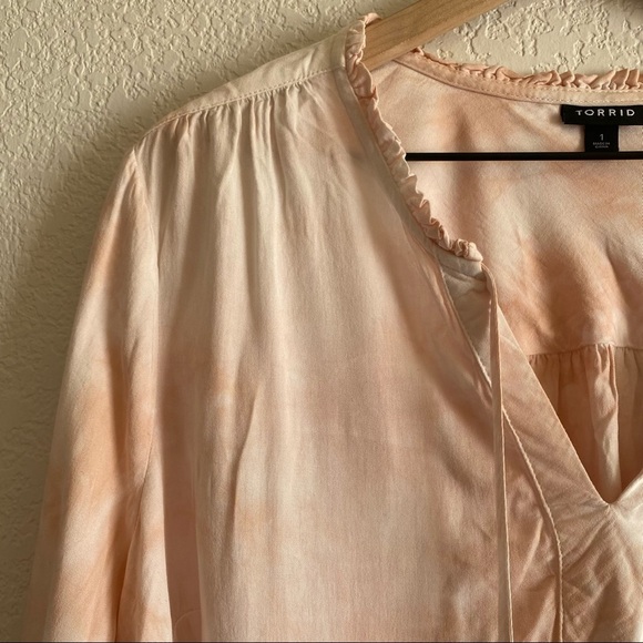 Torrid Baby Pink Tie-dye Pleasant Long Sleeves - Picture 3 of 5